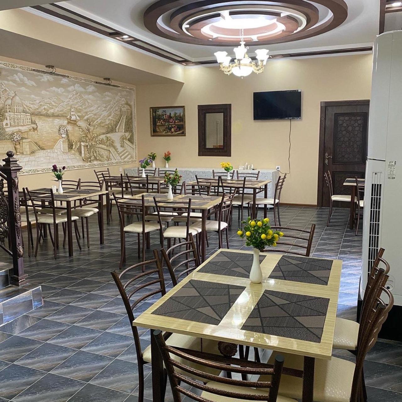 Vostok Hotel Μπουχάρα Εξωτερικό φωτογραφία